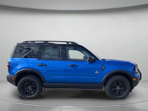 New 2025 Ford Bronco Sport Outer Banks w/ Sasquatch Outer Banks Package AWD/4WD image 2