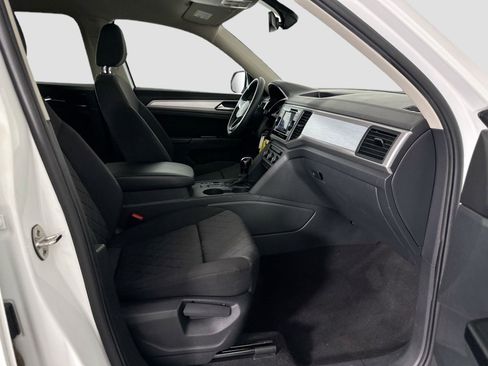 Used 2021 Volkswagen Atlas S image 21