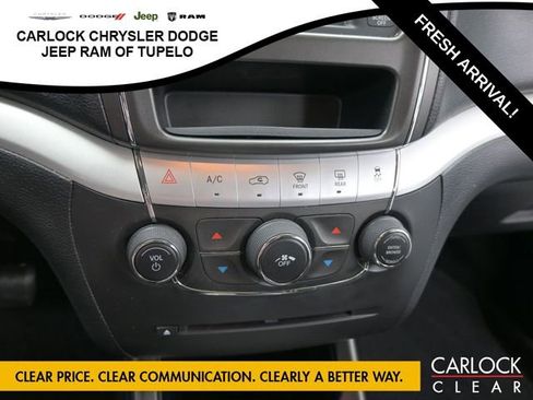 Used 2017 Dodge Journey SE image 23