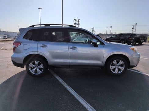 Used 2014 Subaru Forester 2.5i Touring AWD/4WD image 7