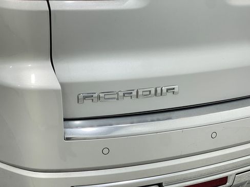 Used 2015 GMC Acadia Denali image 42