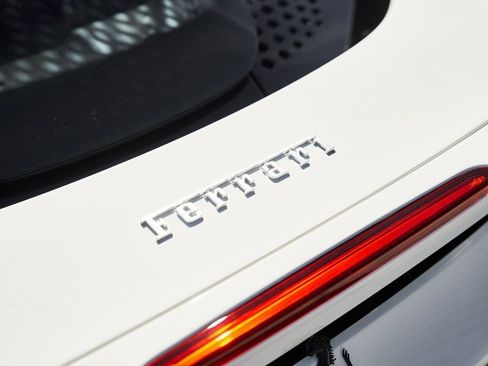 Used 2023 Ferrari SF90 Stradale image 12