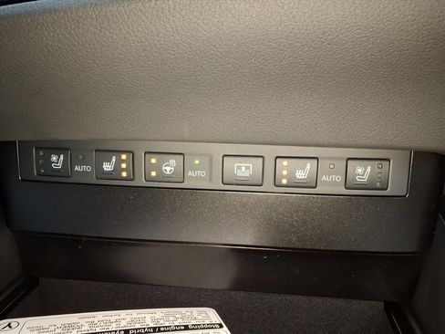 New 2025 Lexus ES 350 w/ Premium Package image 14