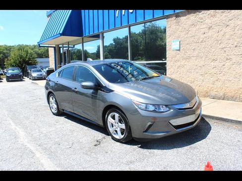 Used 2017 Chevrolet Volt LT image 1