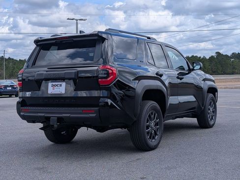 New 2026 Toyota 4Runner SR5 image 5