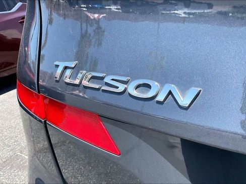 Used 2021 Hyundai Tucson SE FWD image 7