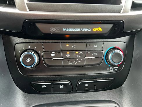 Used 2021 Ford Transit Connect XL image 20