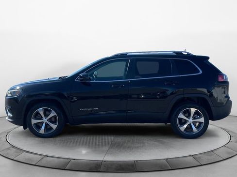 Used 2020 Jeep Cherokee Limited image 2