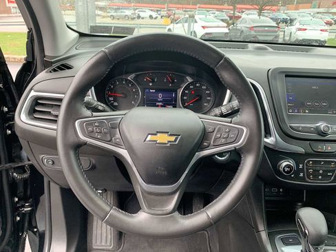 Certified 2022 Chevrolet Equinox LT image 11