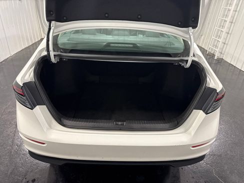 Used 2024 Honda Accord EX image 39