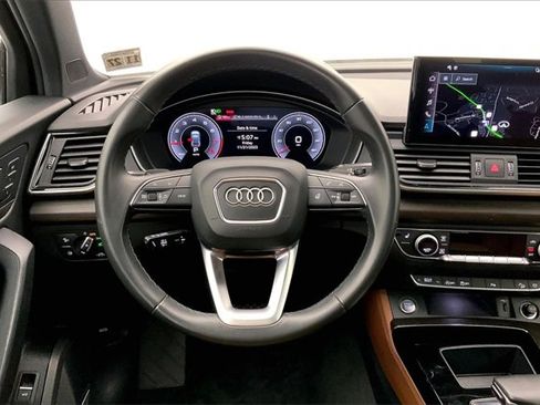 Certified 2023 Audi Q5 2.0T Premium Plus w/ Premium Plus Package image 5