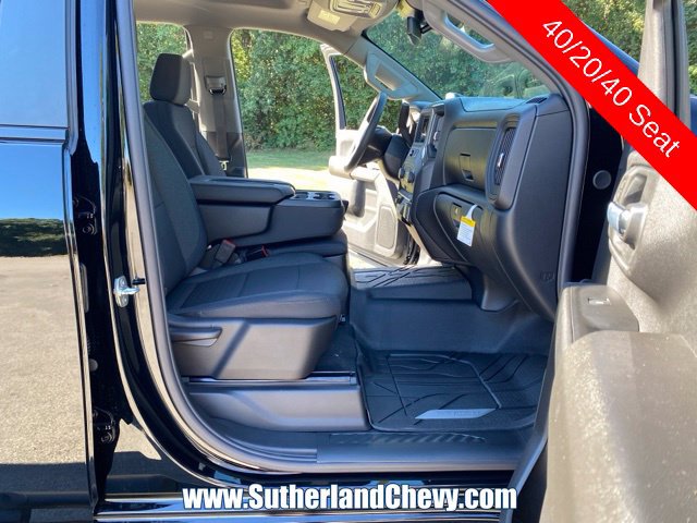 New 2026 Chevrolet Silverado 2500 Custom w/ Custom Value Package AWD/4WD image 24
