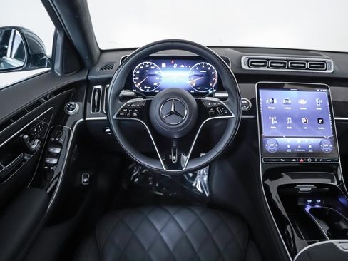 New 2026 Mercedes-Benz S 580 4MATIC Sedan image 14
