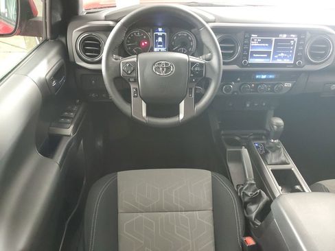 Used 2023 Toyota Tacoma TRD Off-Road image 14