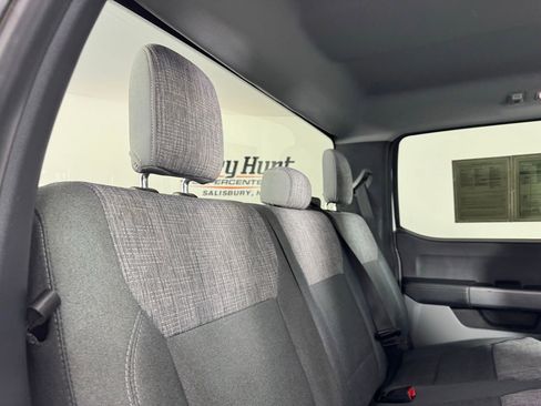 Used 2023 Ford F250 XLT w/ FX4 Off-Road Package image 21