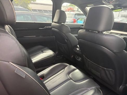 Used 2023 Hyundai Palisade Calligraphy FWD image 8