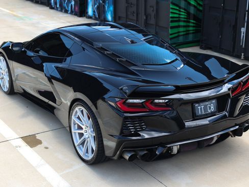 Used 2020 Chevrolet Corvette Stingray Premium Cpe w/ 3LT Preferred Equipment Group RWD image 9