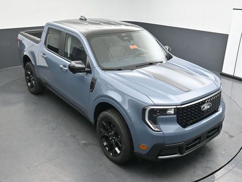 New 2026 Ford Maverick Lariat w/ Black Appearance Package AWD/4WD image 14