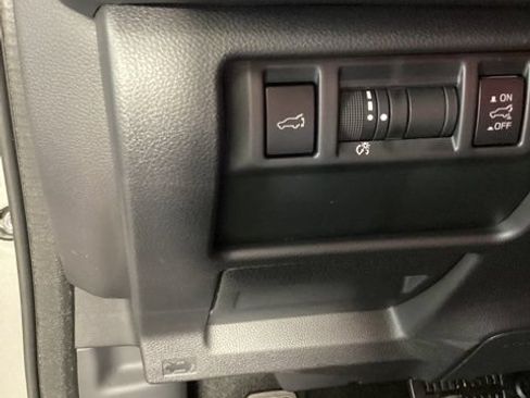 Certified 2026 Subaru Forester Premium AWD/4WD image 18