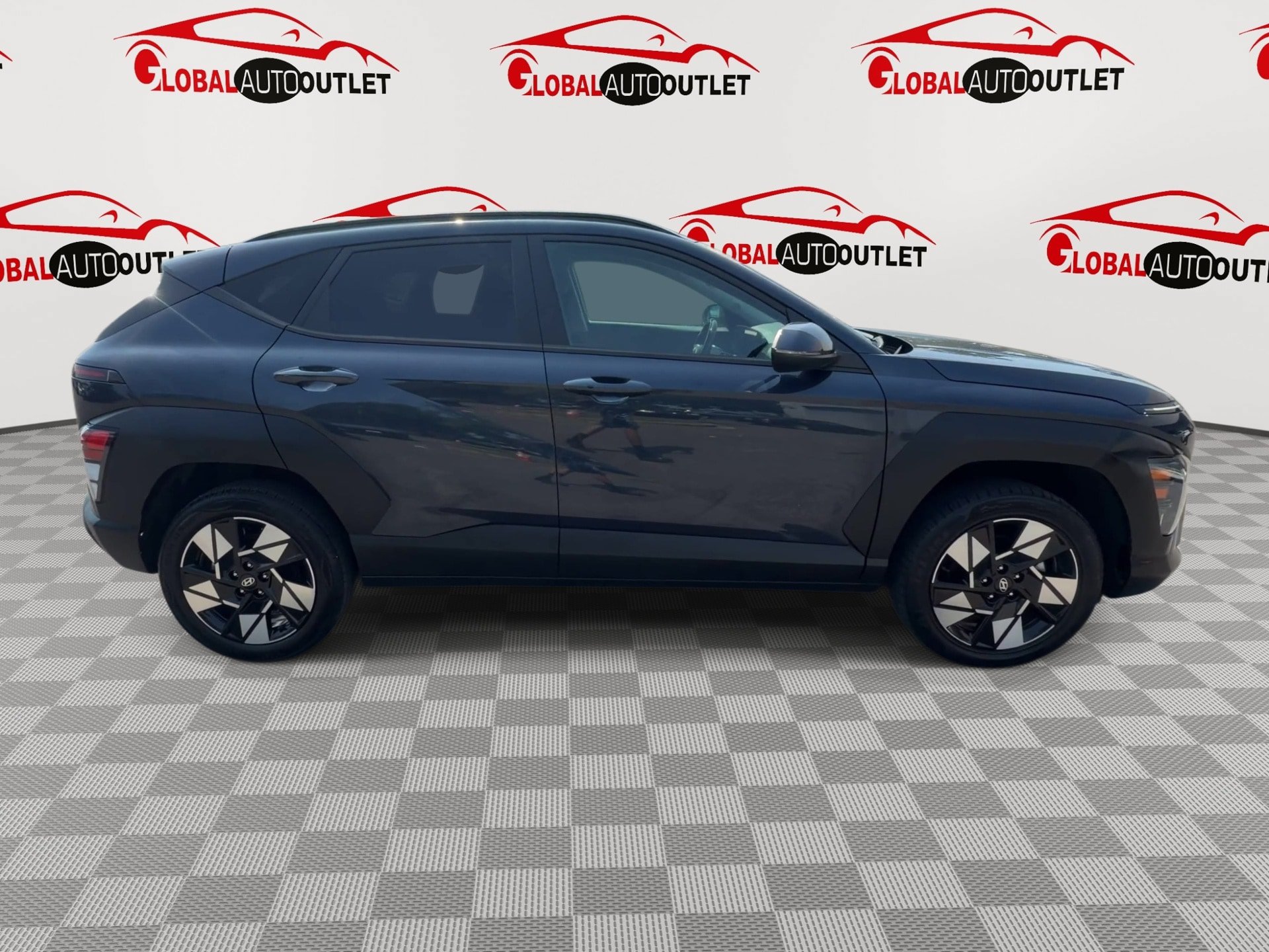 Used 2024 Hyundai Kona SEL AWD/4WD image 9