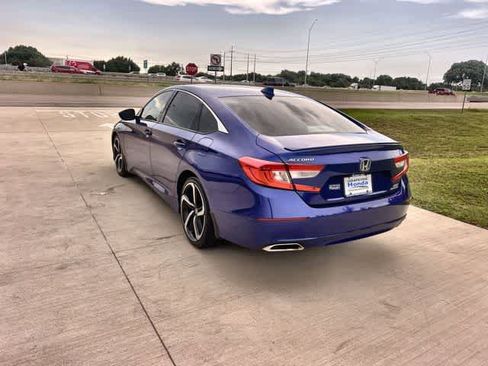 Used 2019 Honda Accord Sport image 5