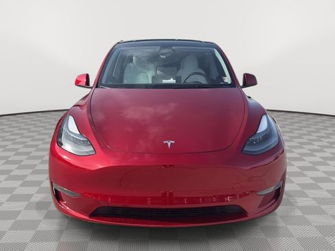 Used 2024 Tesla Model Y Long Range image 1