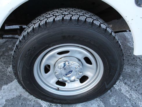 Used 2016 Ford F350 XL image 30