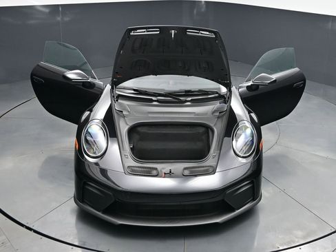 Certified 2026 Porsche 911 GT3 w/ Chrono Package RWD image 28