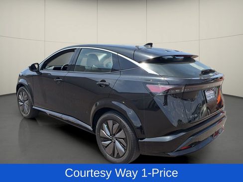 Used 2023 Nissan Ariya FWD image 6