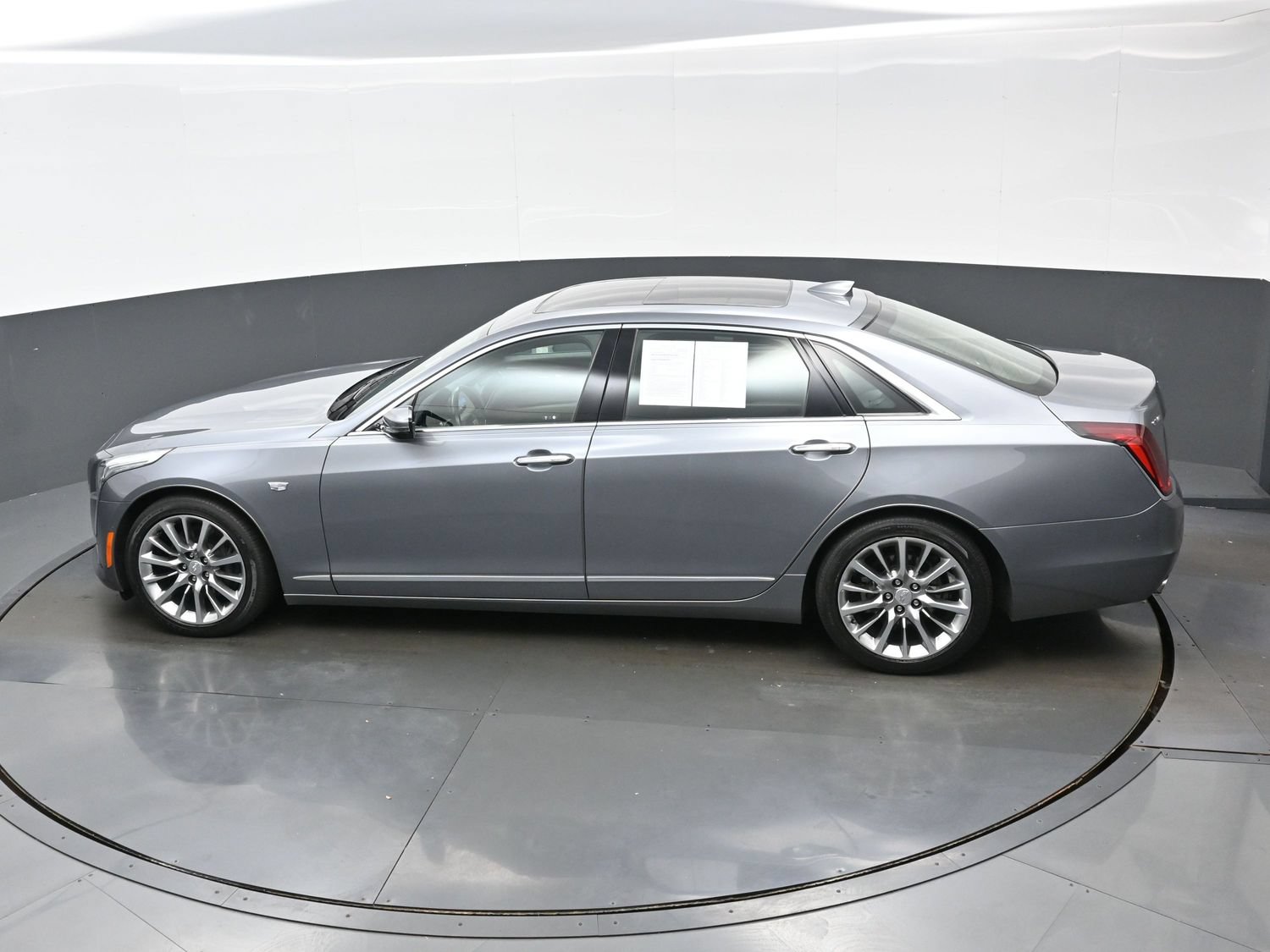 Used 2018 Cadillac CT6 Luxury AWD/4WD image 36