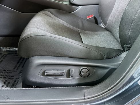 New 2026 Honda Accord SE image 18