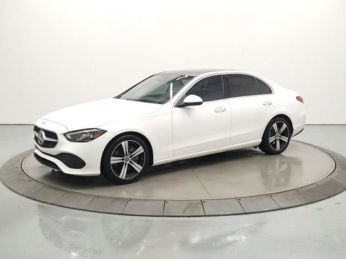 Used 2023 Mercedes-Benz C 300 4MATIC Sedan image 3