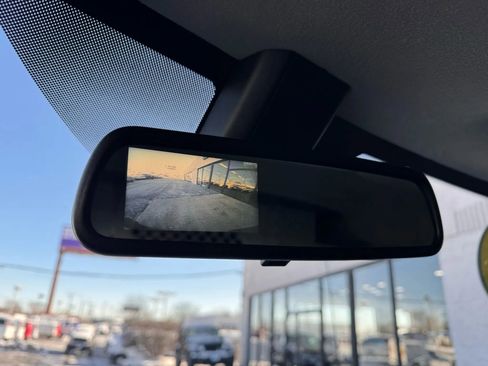 Used 2021 Chevrolet Express 2500 w/ Driver Convenience Package image 22