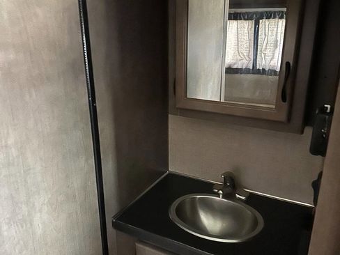 Used 2017 Ford E-350 and Econoline 350 Super Duty w/ Motorhome Prep Package image 19