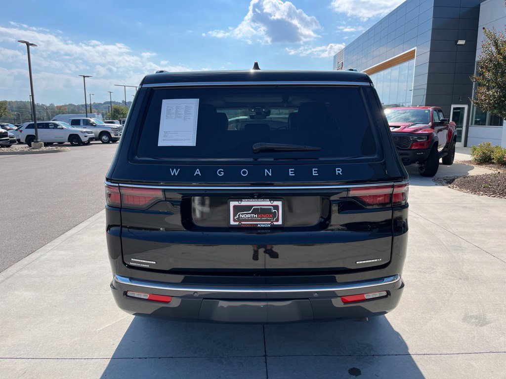 Used 2022 Jeep Wagoneer Series II w/ Premium Group I AWD/4WD image 20
