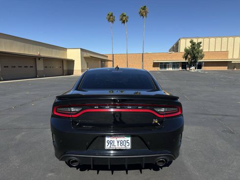 Used 2020 Dodge Charger Scat Pack RWD image 6