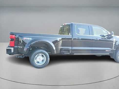 New 2026 Ford F350 Lariat w/ Lariat Ultimate Package image 3