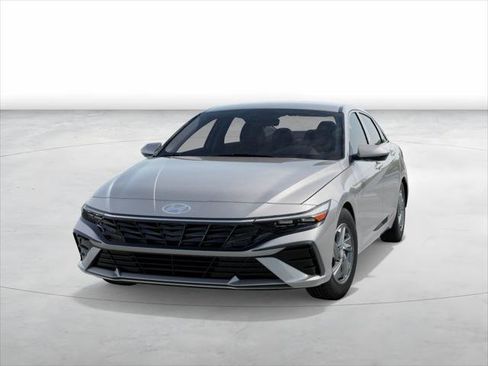 New 2026 Hyundai Elantra SE image 6