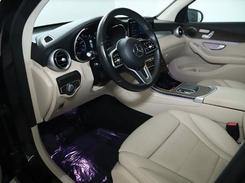 Used 2022 Mercedes-Benz GLC 300 GLC 300 image 16