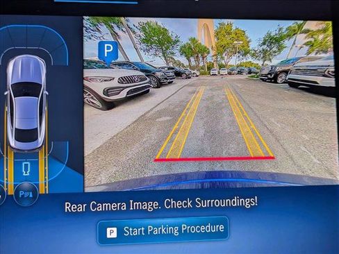 Used 2025 Mercedes-Benz CLE 300 4MATIC Coupe image 15