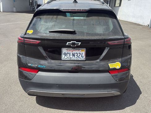 Used 2022 Chevrolet Bolt EUV Premier w/ Sun & Sound Package image 4
