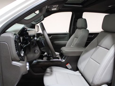 New 2026 GMC Sierra 1500 SLT w/ SLT Premium Plus Package image 20