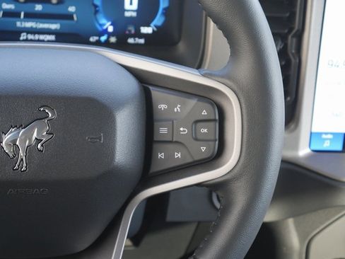 Used 2025 Ford Bronco Outer Banks image 18