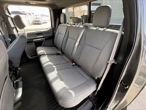 Used 2017 Ford F150 XLT w/ Equipment Group 302A Luxury image 21