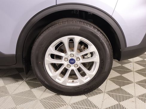 Used 2022 Ford Escape SE w/ Convenience Package FWD image 19