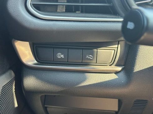 Used 2024 MAZDA CX-30 AWD 2.5 S w/ Select Sport Pkg image 18