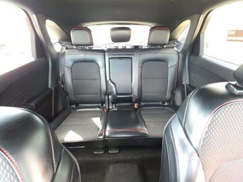 Used 2024 Ford Escape ST-Line FWD image 23