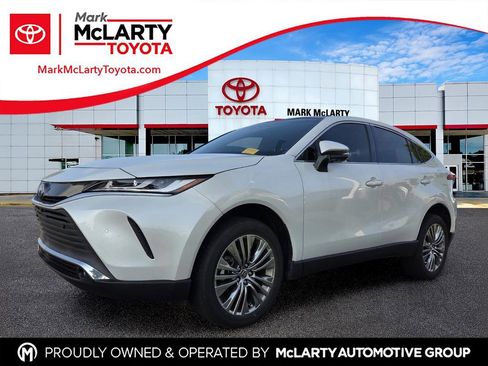 Used 2024 Toyota Venza Limited AWD/4WD image 1
