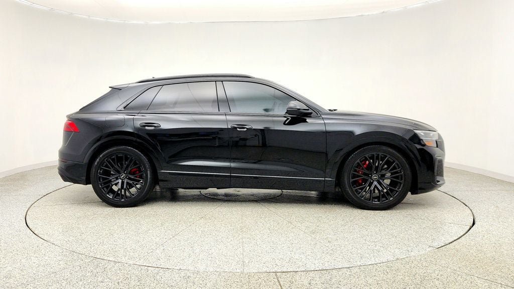 Used 2024 Audi SQ8 Premium Plus AWD/4WD image 4