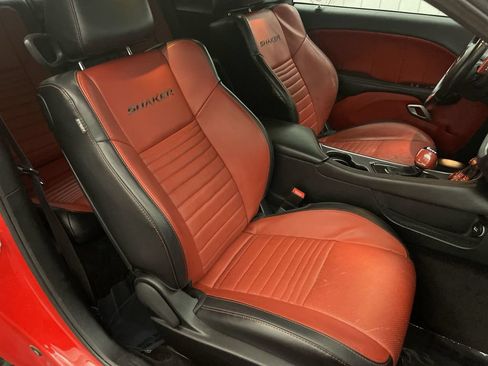 Used 2016 Dodge Challenger R/T Plus RWD image 22